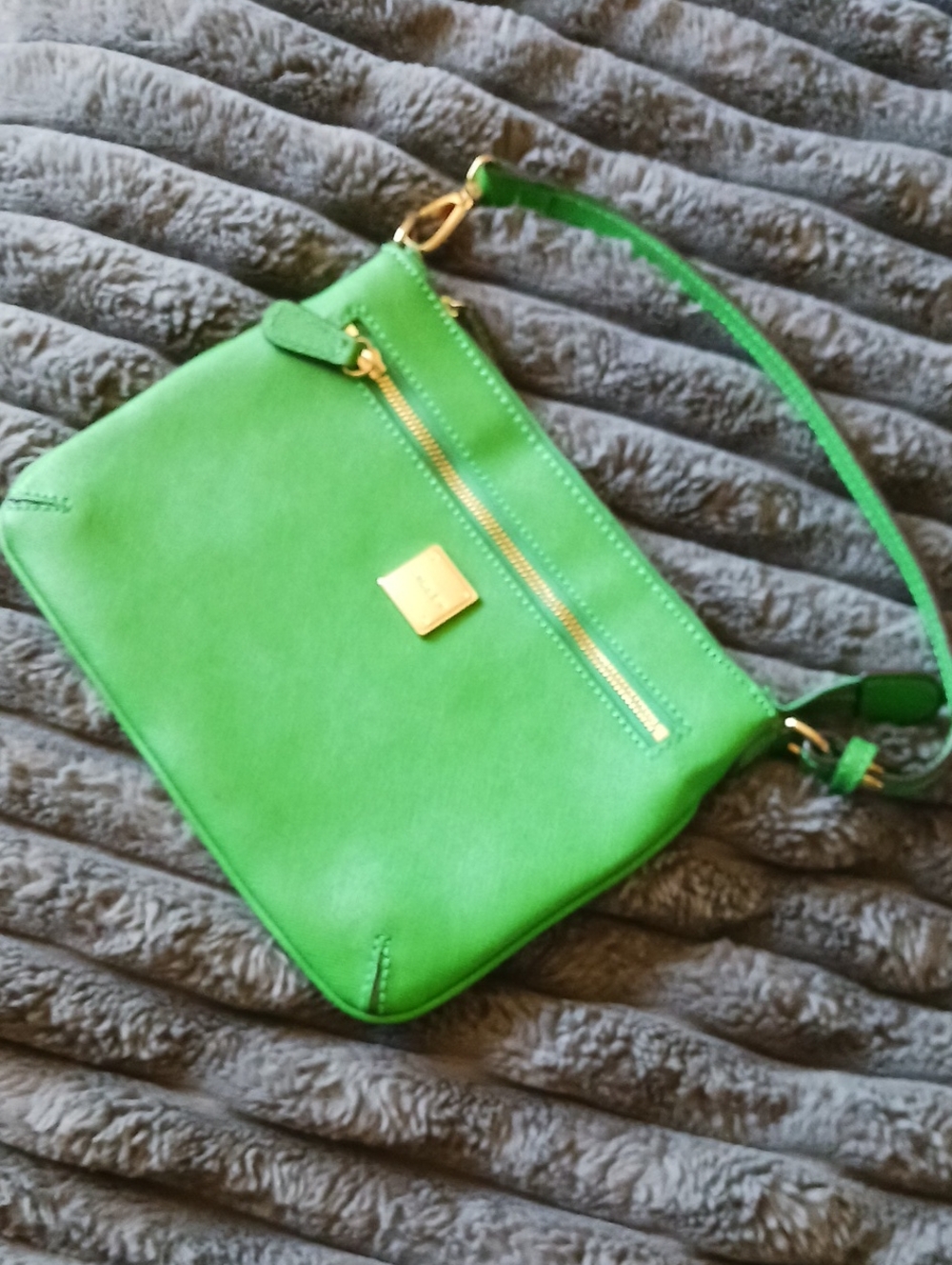 Sisley Green Saffiano Shoulder Bag with Gold Hardware